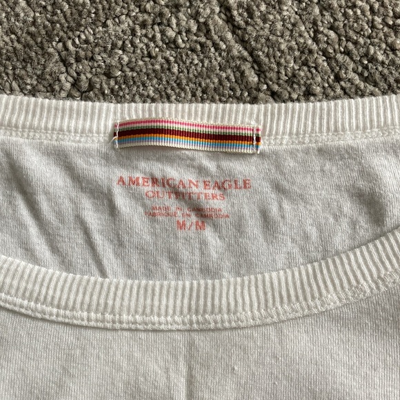 American Eagle Outfitters White 3/4 Sleeve w/ Scoop Neckline Top - Picture 7 of 8